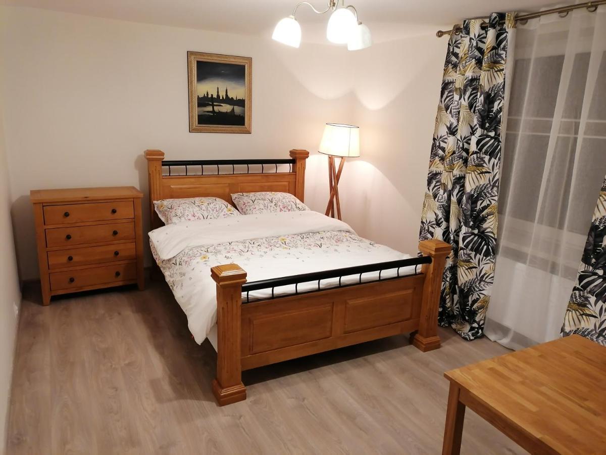 Dabrowka Apartment Nowy Sacz Ngoại thất bức ảnh